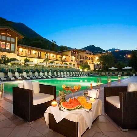 Residence Delle Rose Tremosine Bagian luar foto