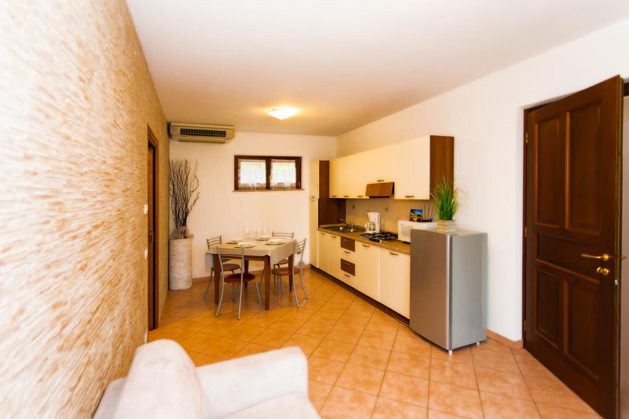 Residence Delle Rose Tremosine Bagian luar foto