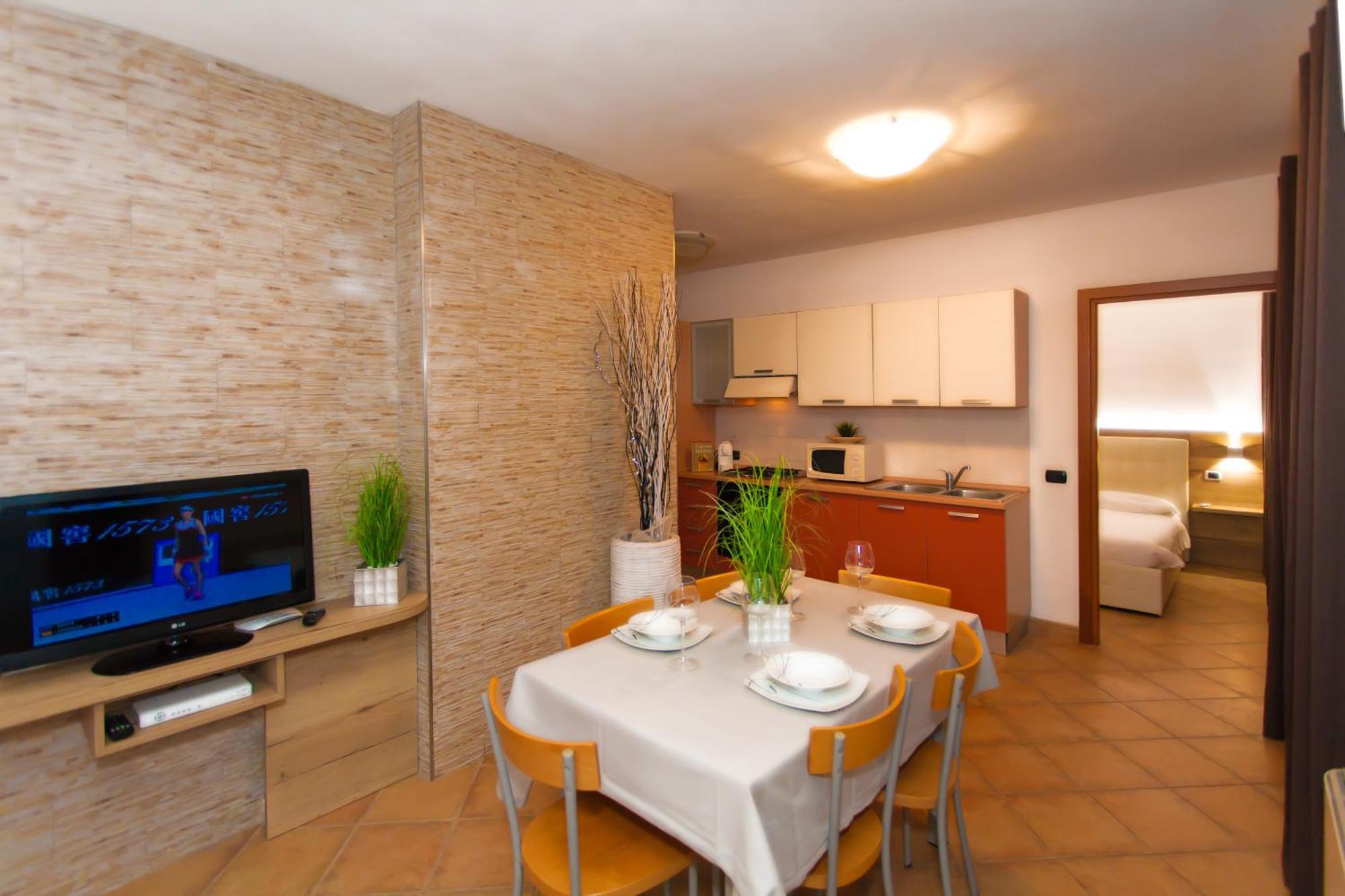 Residence Delle Rose Tremosine Bagian luar foto
