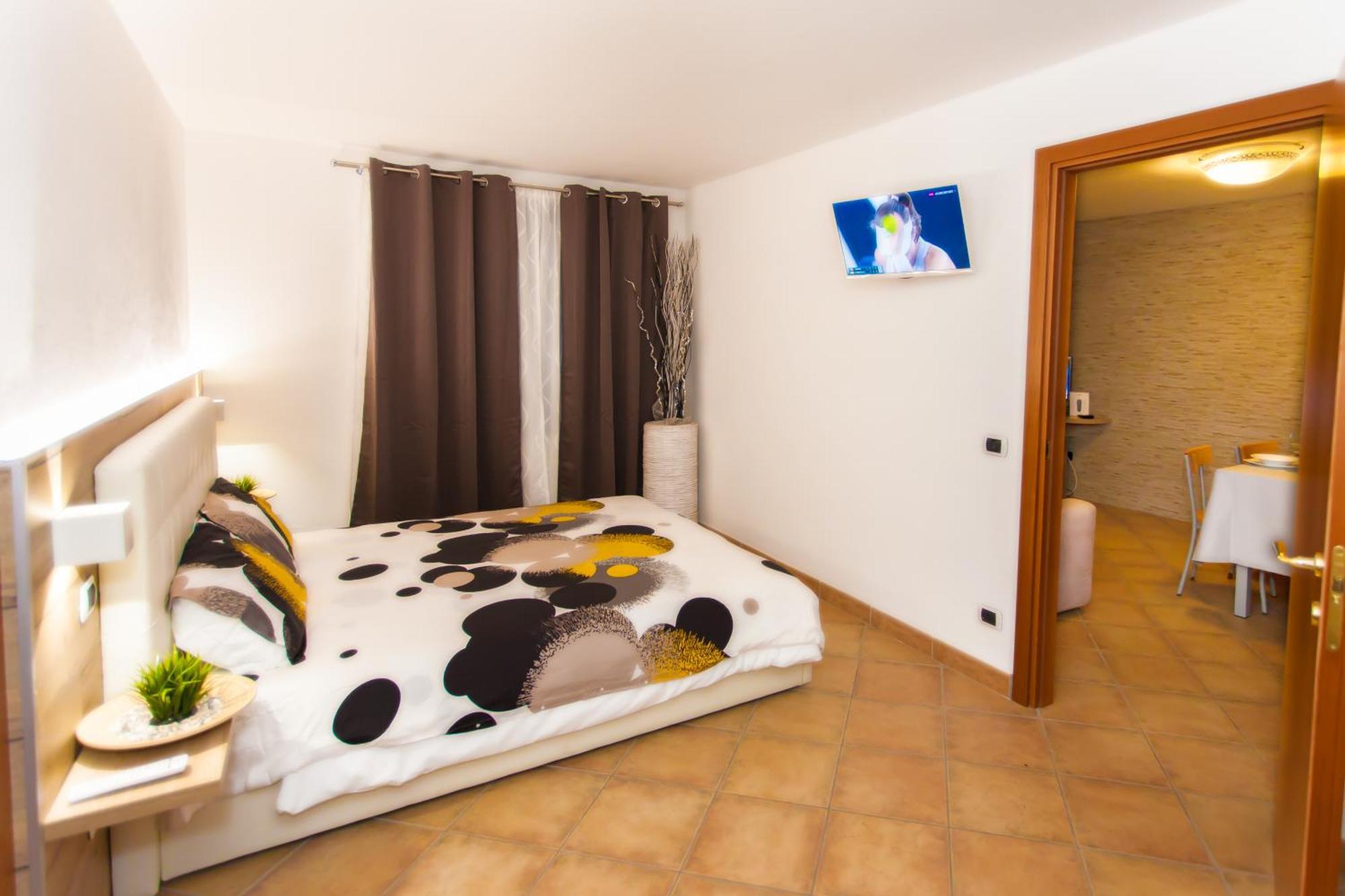 Residence Delle Rose Tremosine Bagian luar foto
