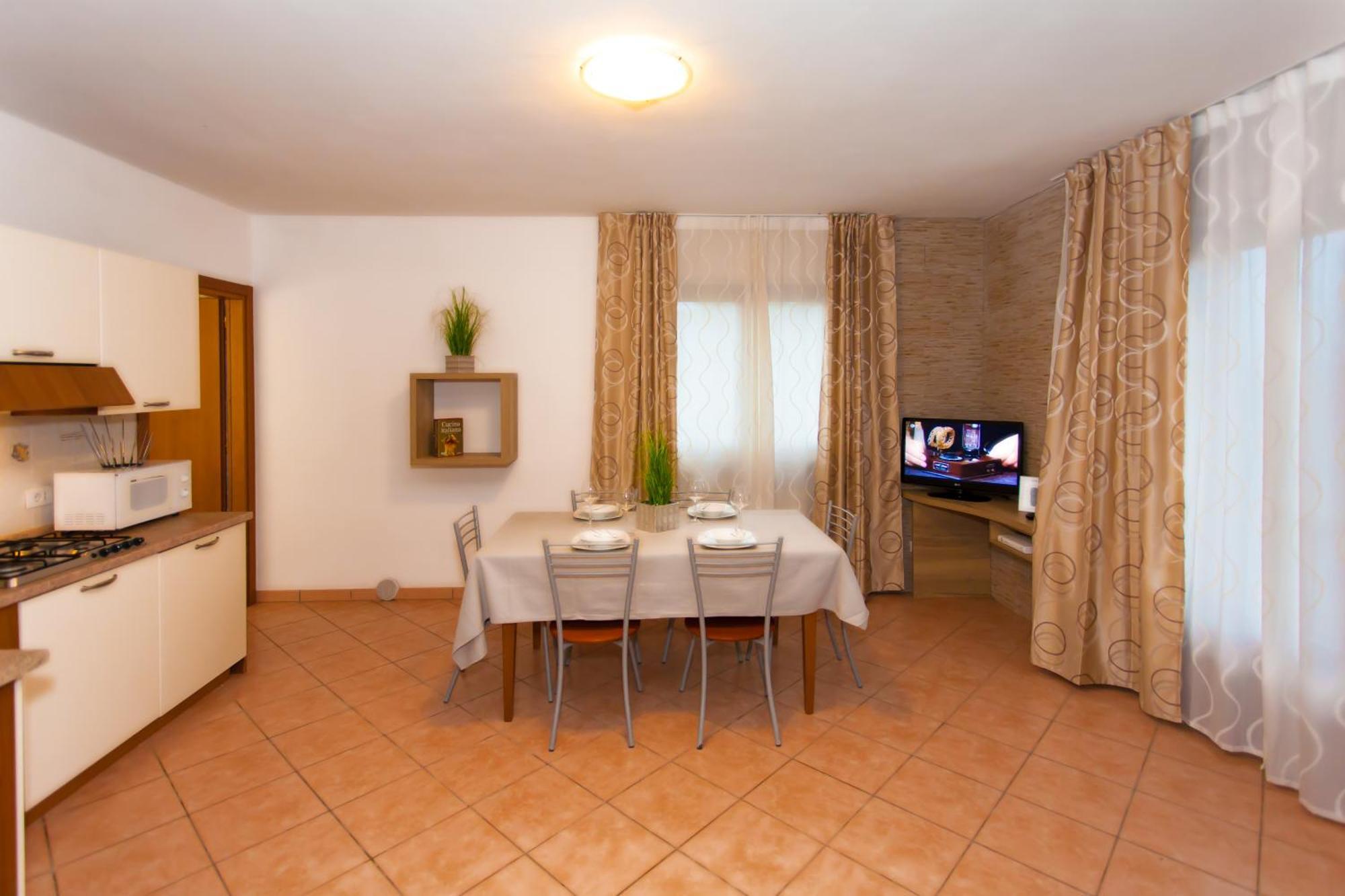 Residence Delle Rose Tremosine Bagian luar foto